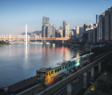 2021首届重庆轨道交通摄影大赛优秀奖《行千里 致广大》
