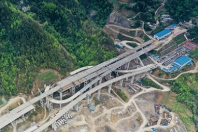 11.5公里！重庆境内最长高速公路隧道贯通