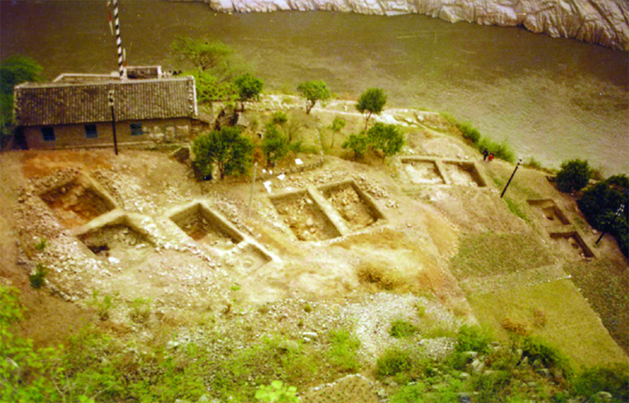 1995年，瞿塘峽西口老關廟遺址進行第三次發掘。(夔州博物館供圖)