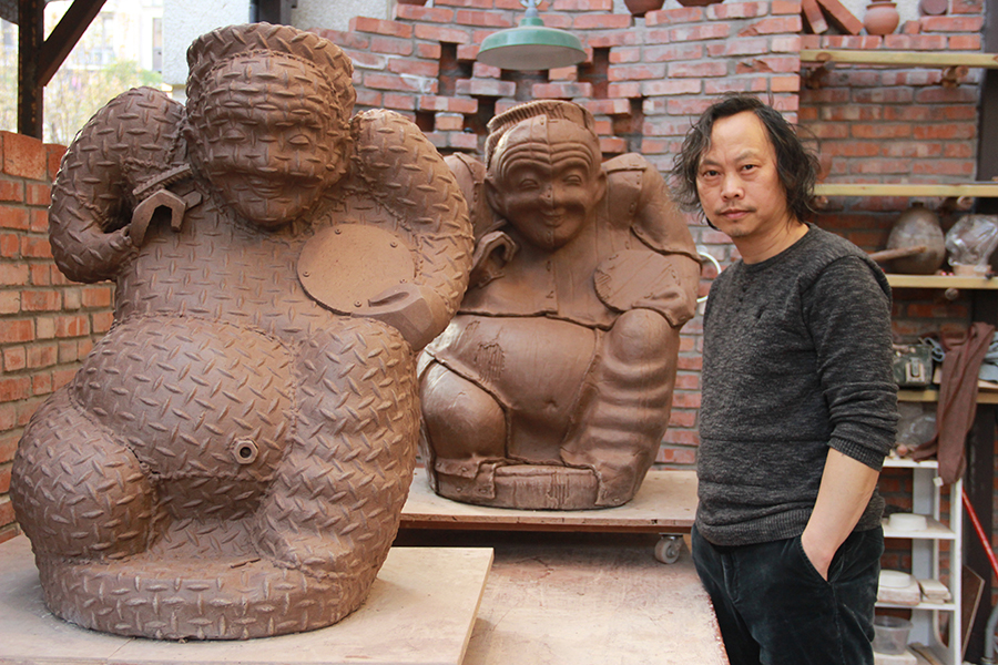 【重慶文化故事】何躍：一個“玩泥巴”的當代藝術家