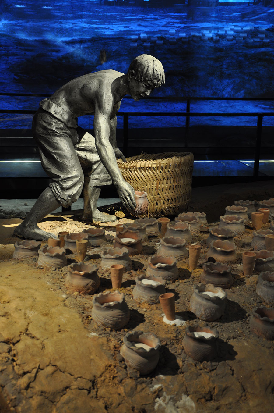 忠州博物館展示的中壩遺址煮鹽細節。