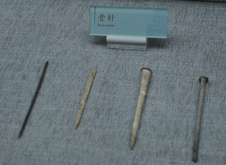 圖為雙堰塘遺址出土的西周時期骨針，現藏于巫山博物館。